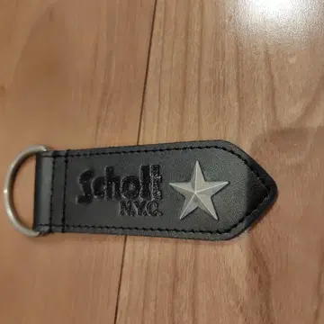 Schott NYC 가죽 키링 블랙 와인스타 샷