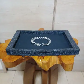 팔찌 육자진언 만트라 산스크리트