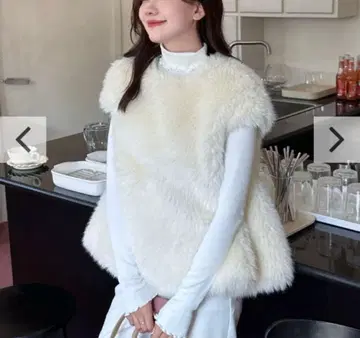 birthdaybash BACK RIBBON FUR VEST