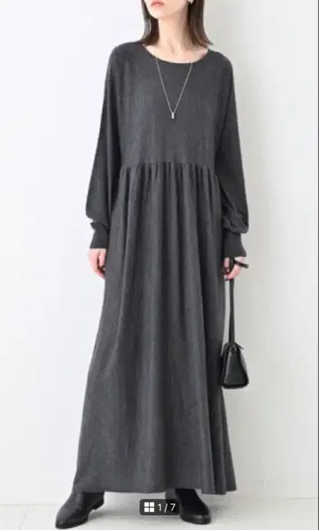 슬로브 이에나 니트 원피스