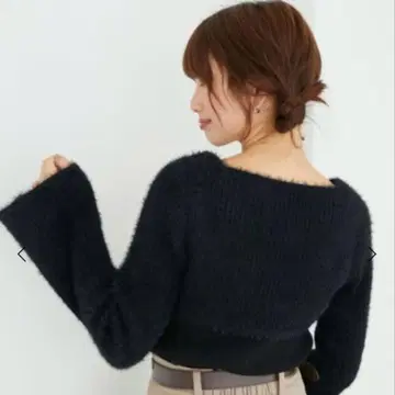 MAJESTIC LEGON 데콜테 오픈 레이스업 니트