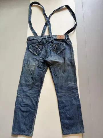 하트형 포켓 다크 블루 데님 팬츠