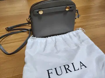 FURLA 그레이 가죽 숄더백