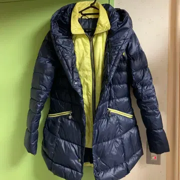 후드 부착 다운 자켓 네이비