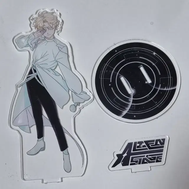 에이스테 루카 1주년 아크릴스탠드