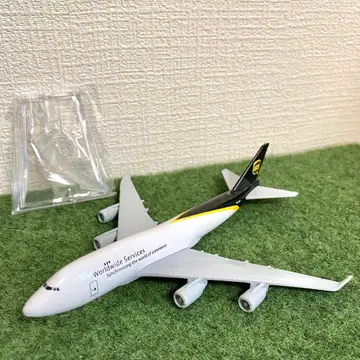 UPS 1/400 모델 에어 플레인