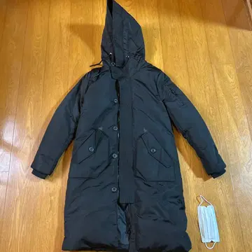 블랙 다운 자켓 XL 사이즈