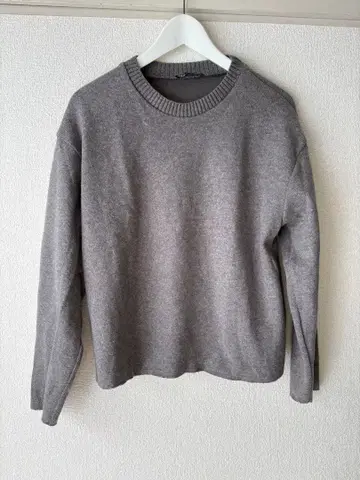 ZARA 그레이 긴팔 크루넥 니트 스웨터