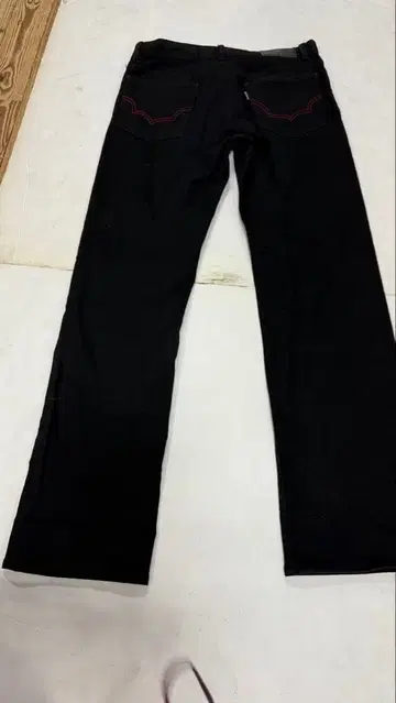 교토 TEMAS 칠흑의 블랙 데님 사이즈 M 상당