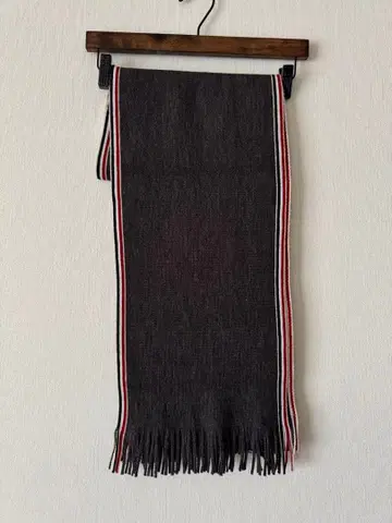 BLACK LABEL 다크 그레이 머플러