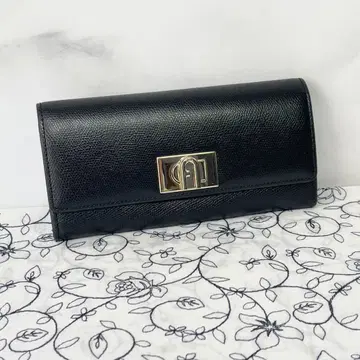 FURLA 훌라 턴락 콘티넨탈 지갑 블랙 x 골드