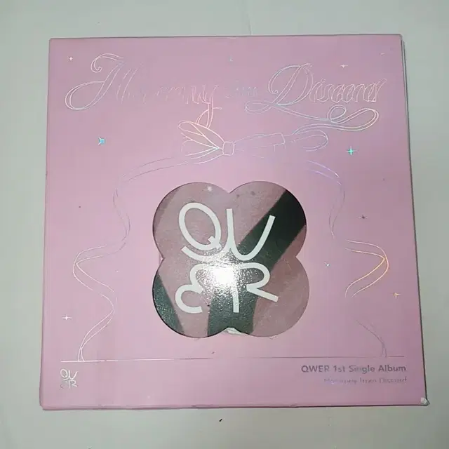 QWER 1st Single Album (포스터, 엽서, CD포함)