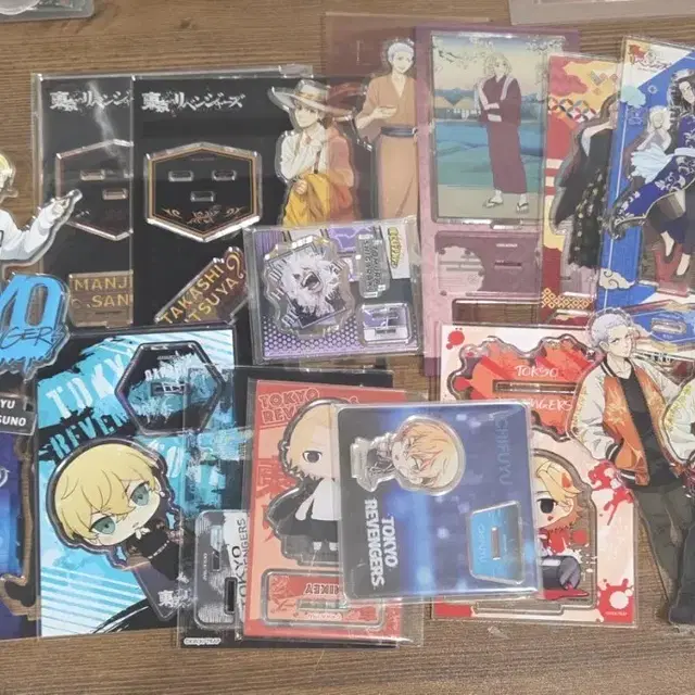 도리벤 아크릴 스탠드 바지 치후유 마이키 미츠야