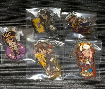 트위스티드 원더랜드 트위스테 아크릴 스탠드 레오나 칼림