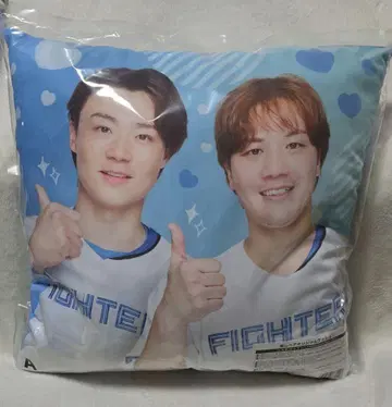 파이터즈 닛햄 사치토라 쿠션