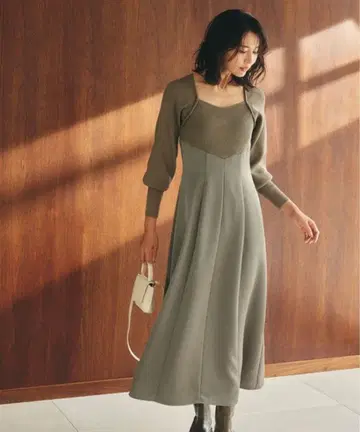 FRAYI.D 스퀘어 넥 콤비 원피스 KKI