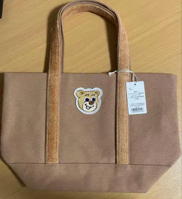 러브러리 바이 페이러 올드 테디 와펜 토트백 베이지