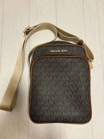 마이클코어스 숄더백