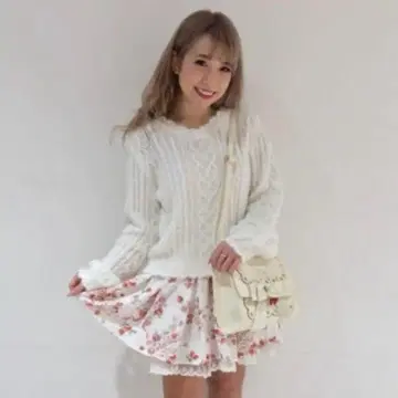 [ 새상품급 ] LIZLIA 리즈리사 케이블 니트 리본 헤이세이 갸루