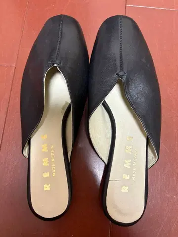 REMME 샌들 레메 블랙