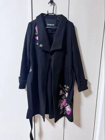 Desigul 블랙 코트 사이즈 L 새상품급