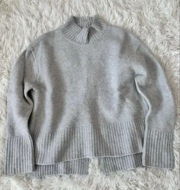 그린 라벨 SERENITY 하이넥 풀오버 니트 다크 그레이