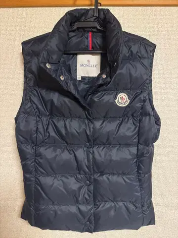 MONCLER 네이비 다운 베스트 사이즈 00