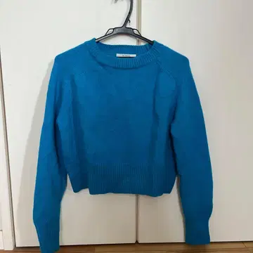 [ordinarily] nugu 어웨이 라무즈 울 크롭 니트