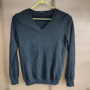 UNIQLO 유니클로 캐시미어 캐시미어 100% V넥 니트