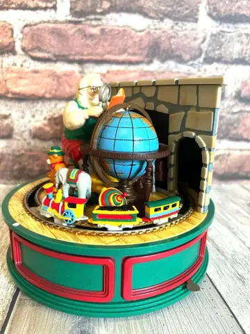 크리스마스 굿즈 산타 오르골 회전하는 자동차 윈터 원더랜드