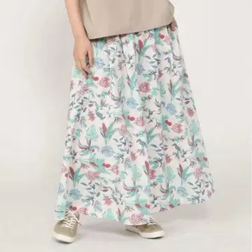 컬럼비아 보태니컬 무늬 스커트 S 사이즈