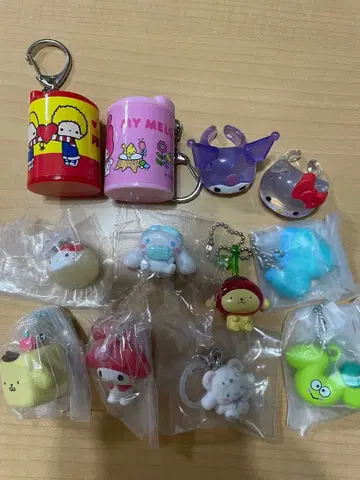 라떼곰 메지루시 액세서리 산리오 가챠가챠 모음