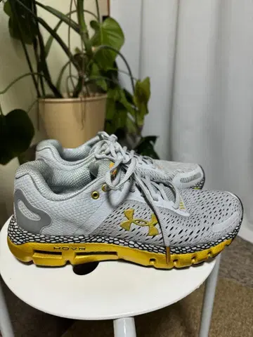 언더아머 러닝화 남성용 UA 호버 인피니트 2