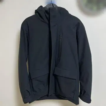UNIQLO 블랙 후드 부착 자켓 S