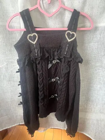 LIZ LISA 블랙 니트탑