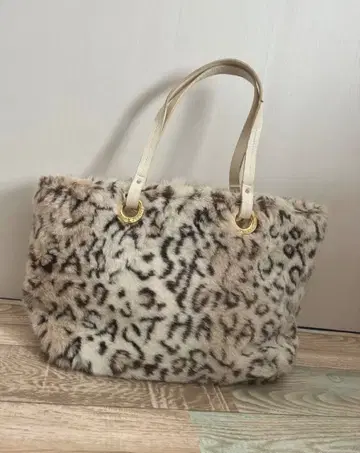 사만다 타바사 토트백 보아 올 패턴 로마자 로고 겨울