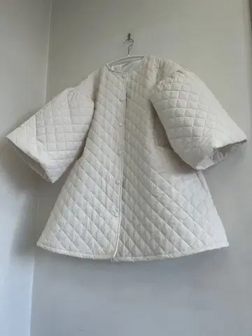 퀼팅 플레어 코트 소매 포원 퀼팅 코트