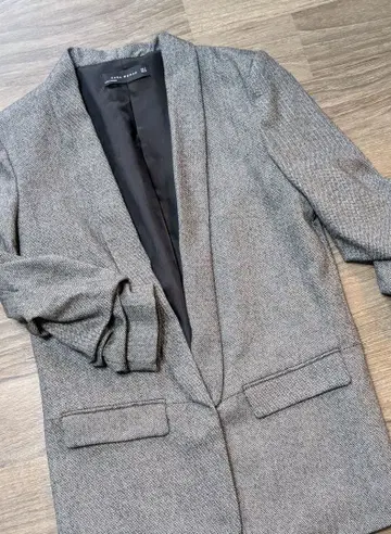 ZARA WOMAN. 테일러드 자켓 S 사이즈