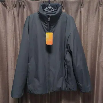 GlobalWark 미야자와 히오 착용/라이트웜 스탠드 블루종