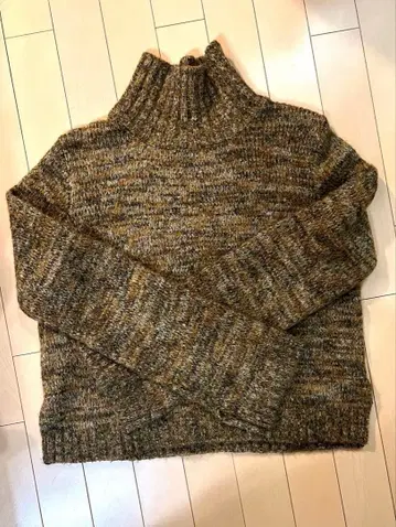 ZARA 하이넥 니트 M 사이즈 브라운