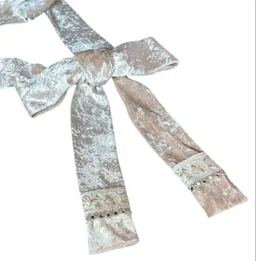 시코키 시고키 성인식 후리소데 벨로아 베이지 오비 장식