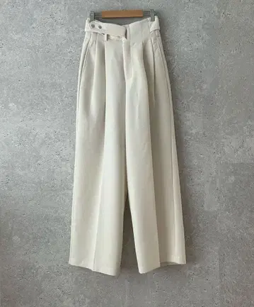 JEANASIS 턴 벨트 와이드 팬츠 턱 화이트 지나시스 M