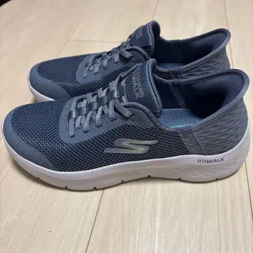 SKECHERS GO WALK 스니커즈