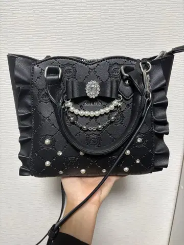 NOEMIE 노에미 숄더백 블랙