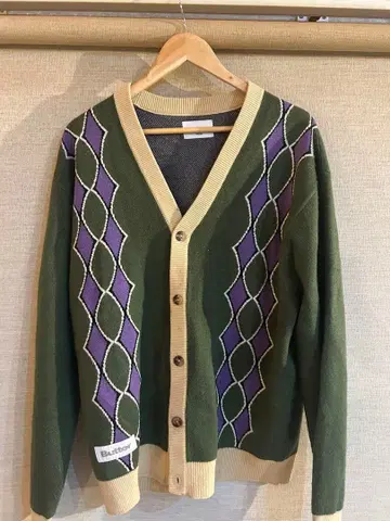 Butter 다이아몬드 패턴 가디건 한국 브랜드