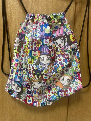 new jeans supernatural 냅색