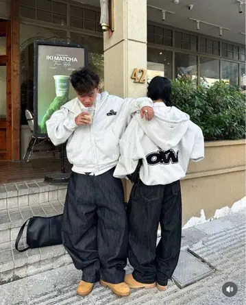 다크 데님 와이드 팬츠 Themstudio