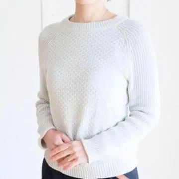 택 포함 새상품 TARV  울 백 슬릿 풀오버 정가 35,400엔