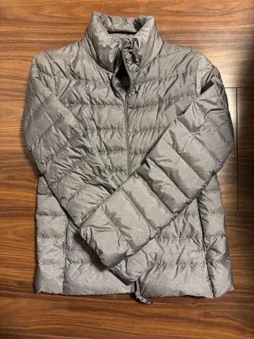 그레이 다운 자켓 유니클로