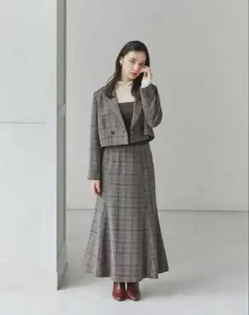 NATURAL BEAUTY BASIC 셋업 스커트 자켓